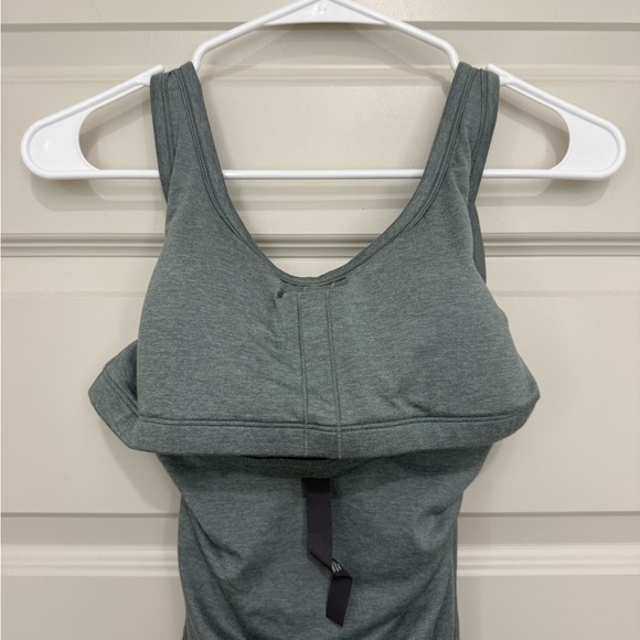 Vuori Halo Essential Dress - Picture 9 of 9